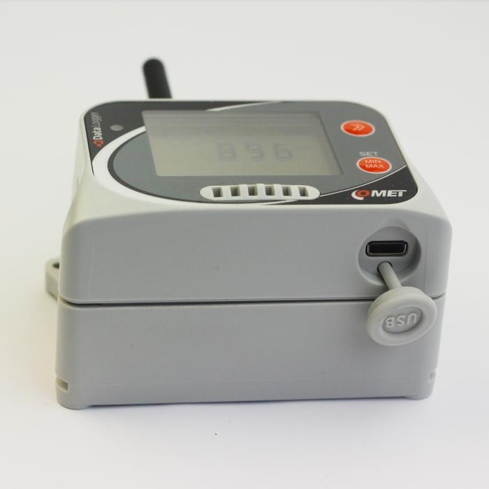 COMET U8410M detaliu port USB-C și conectori data logger CO₂ - thumbnail